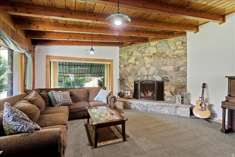 Tiny photo for 2391 KAYS CREEK DR, Layton, UT 84040 (MLS # 2132642)