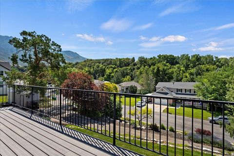 Tiny photo for 2391 KAYS CREEK DR, Layton, UT 84040 (MLS # 2132642)