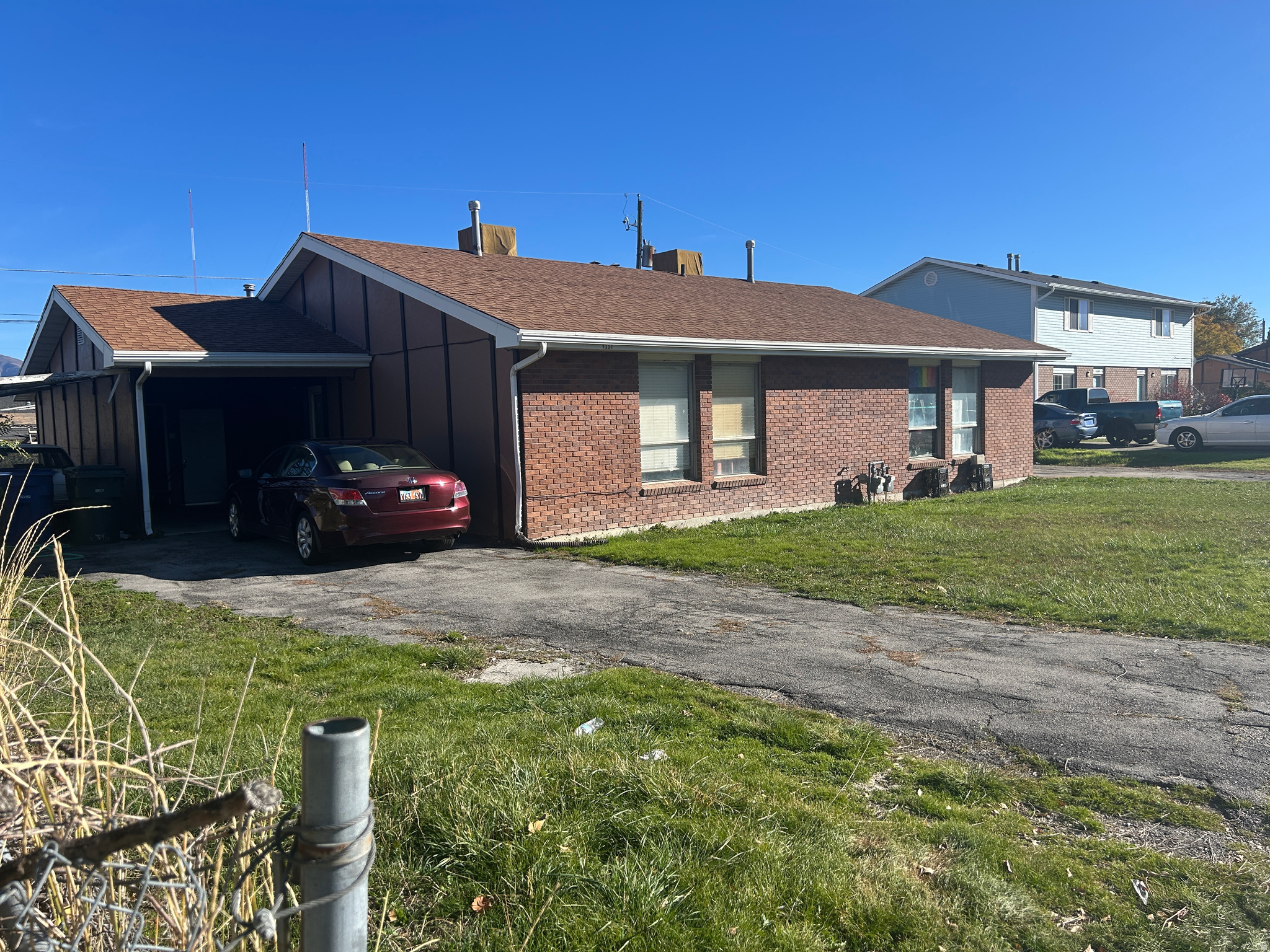 RIVERSIDE - Residential Income