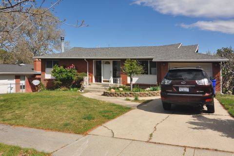 Photo of 439 E 1650 S, Bountiful, UT 84010 (MLS # 2153518)