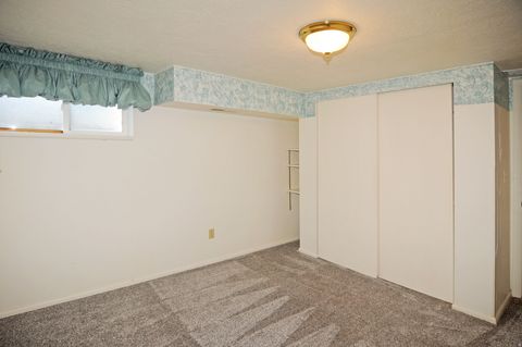 Tiny photo for 439 E 1650 S, Bountiful, UT 84010 (MLS # 2153518)