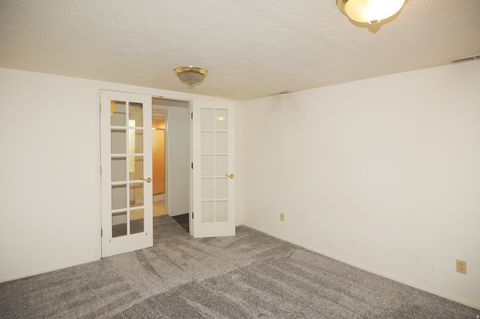 Tiny photo for 439 E 1650 S, Bountiful, UT 84010 (MLS # 2153518)