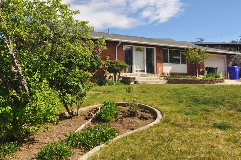 Tiny photo for 439 E 1650 S, Bountiful, UT 84010 (MLS # 2153518)