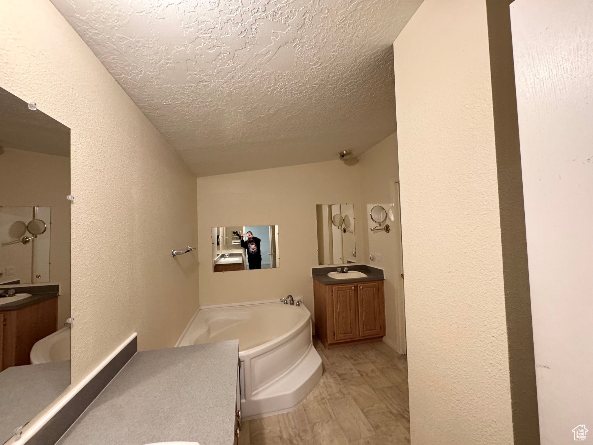 SWAN CREEK VILLAGE PH 1 - Residential