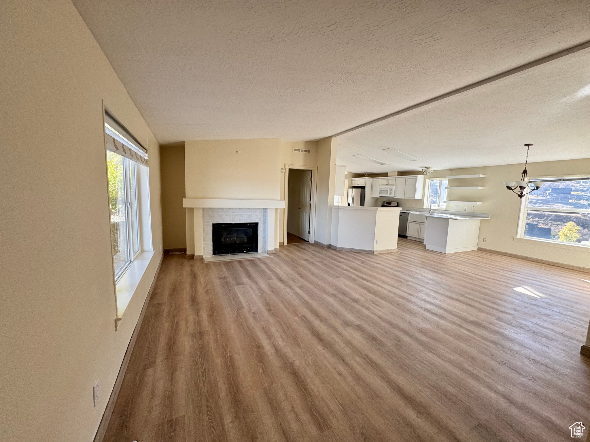 SWAN CREEK VILLAGE PH 1 - Residential