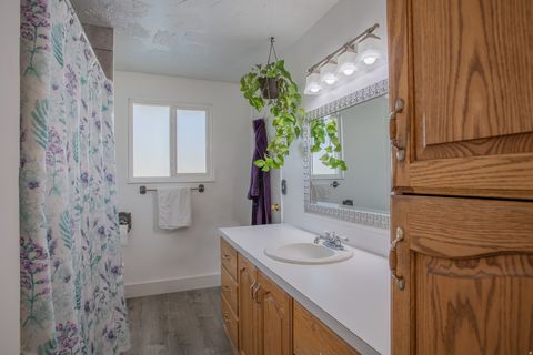 Tiny photo for 1579 E 8730 S, Sandy, UT 84093 (MLS # 2131595)