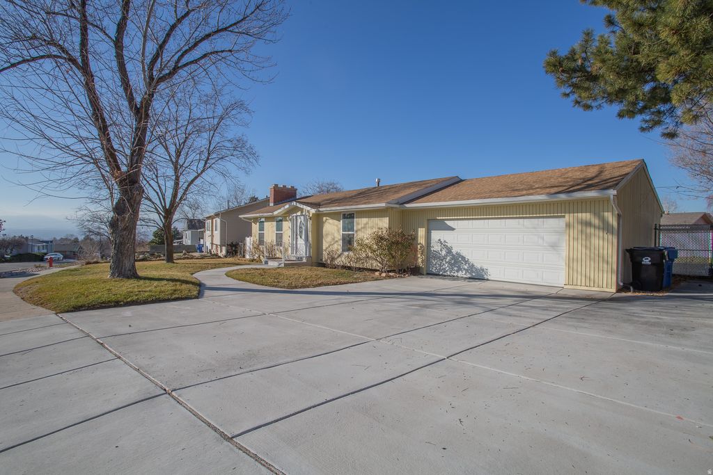 Photo of 1579 E 8730 S, Sandy, UT 84093 (MLS # 2131595)