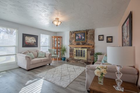 Tiny photo for 1579 E 8730 S, Sandy, UT 84093 (MLS # 2131595)