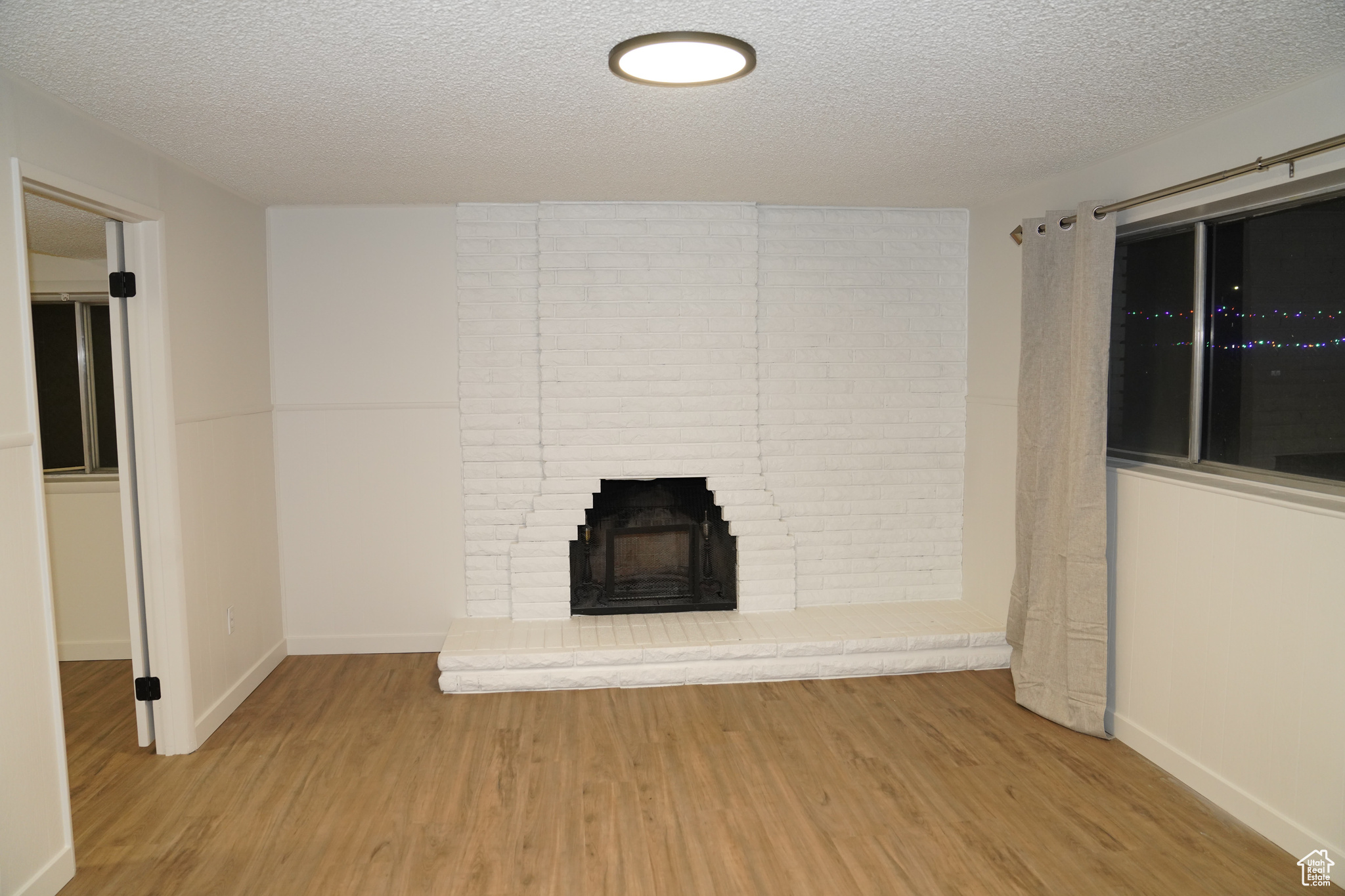 MEADOW WOOD ESTATES - Residential