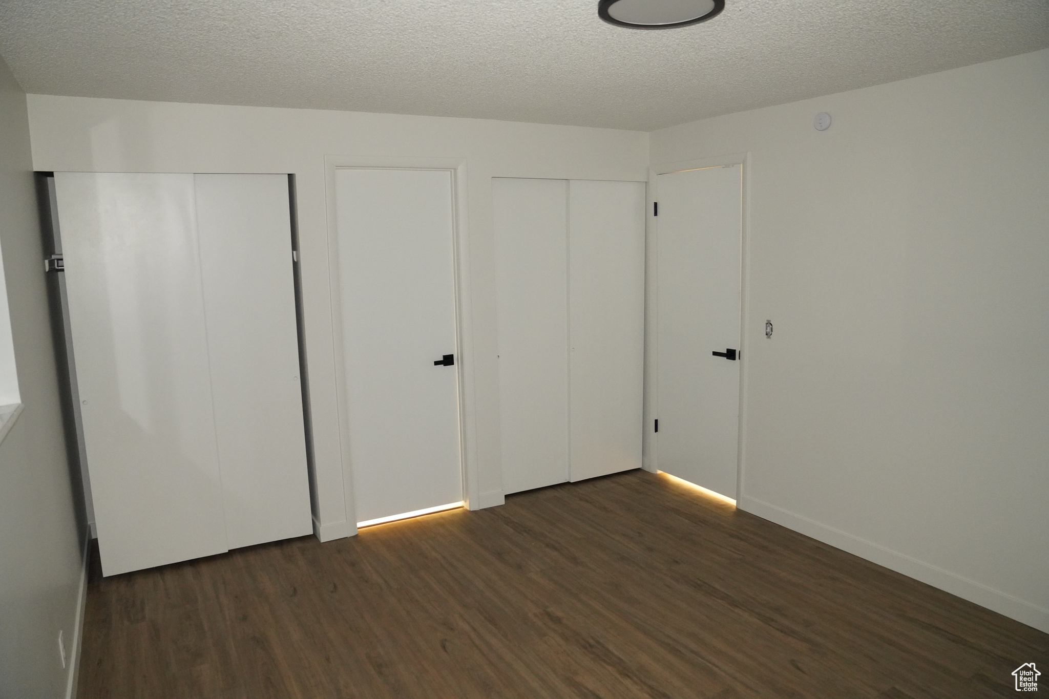 MEADOW WOOD ESTATES - Residential