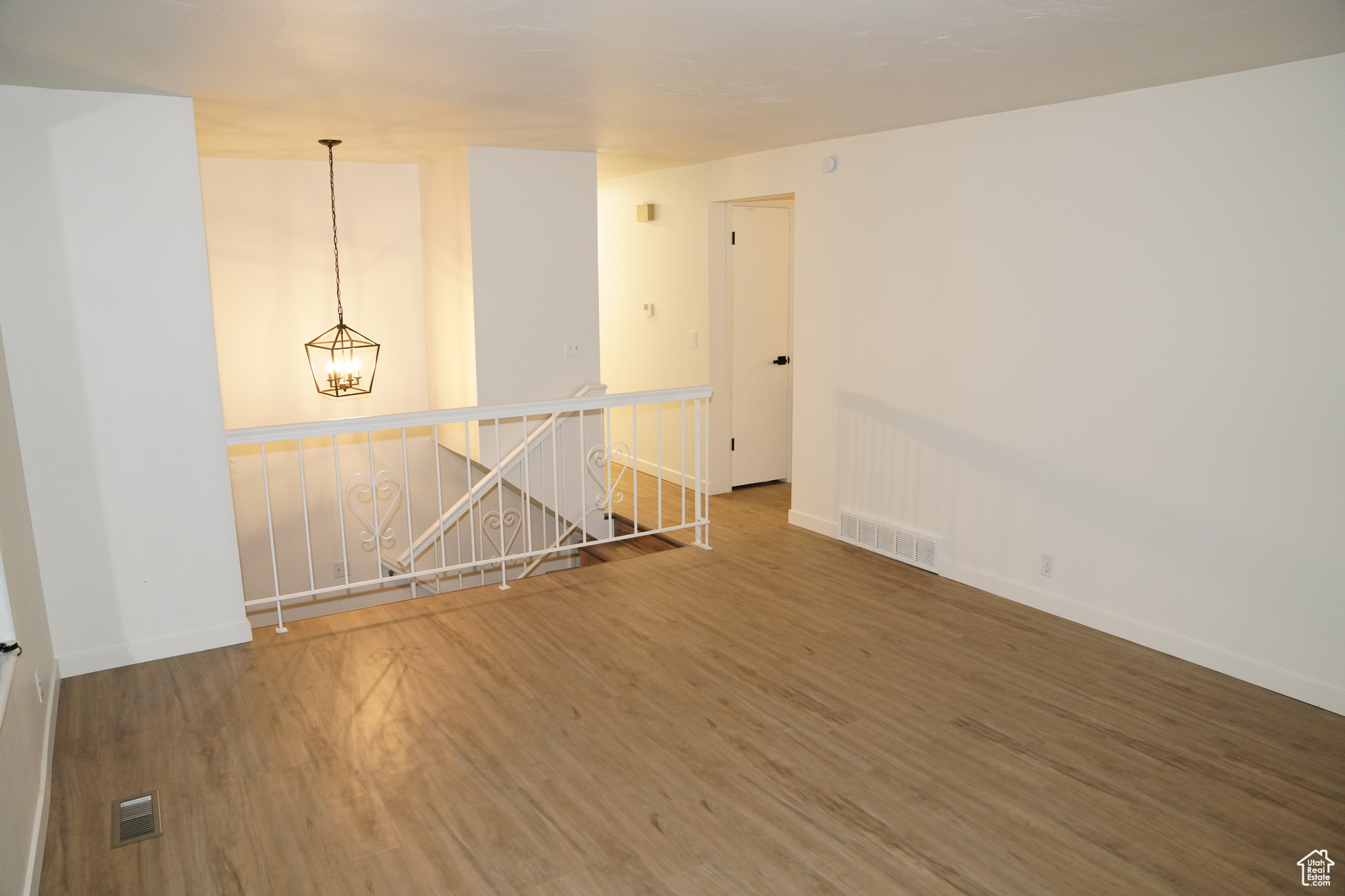 MEADOW WOOD ESTATES - Residential