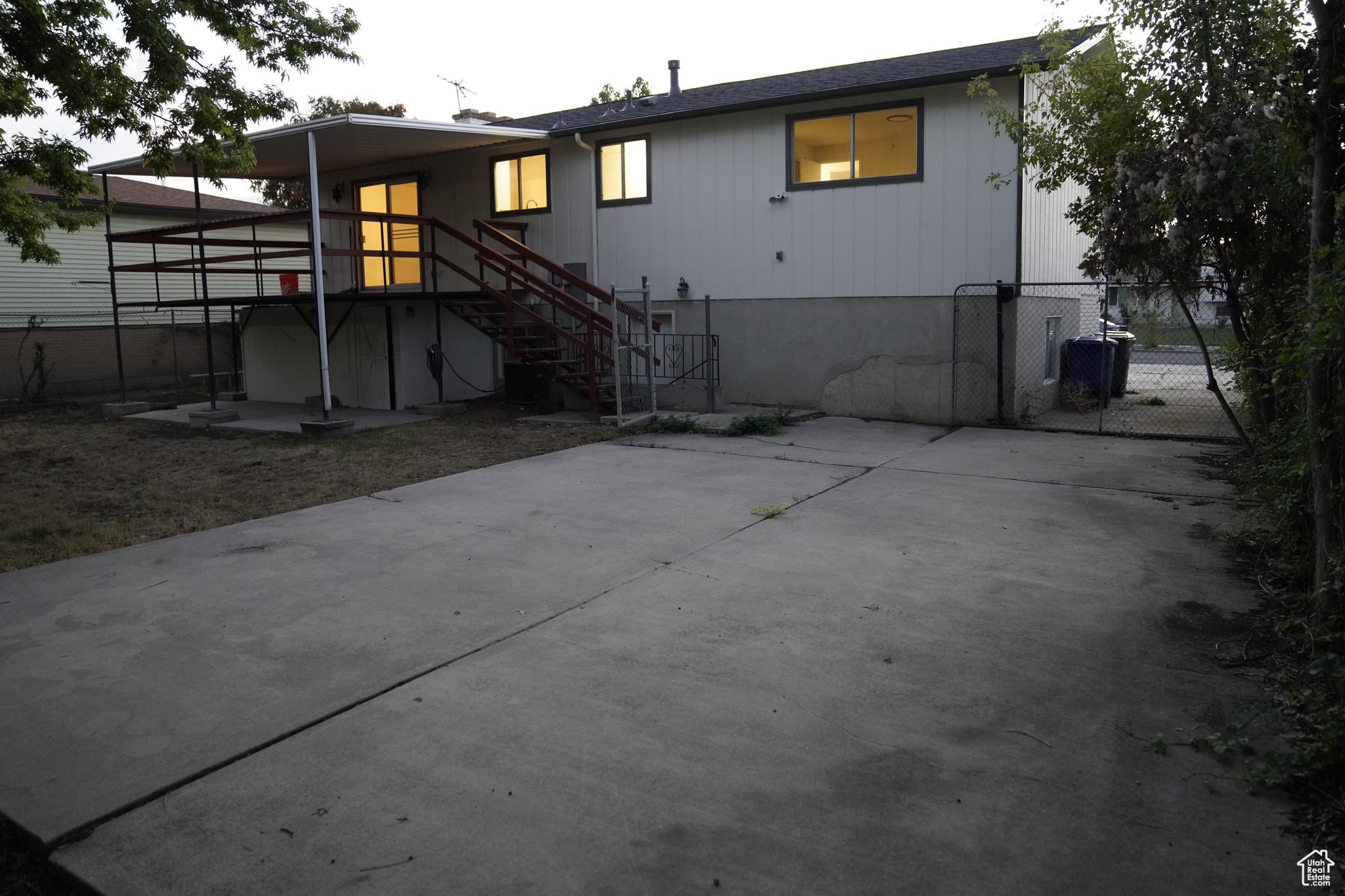 MEADOW WOOD ESTATES - Residential