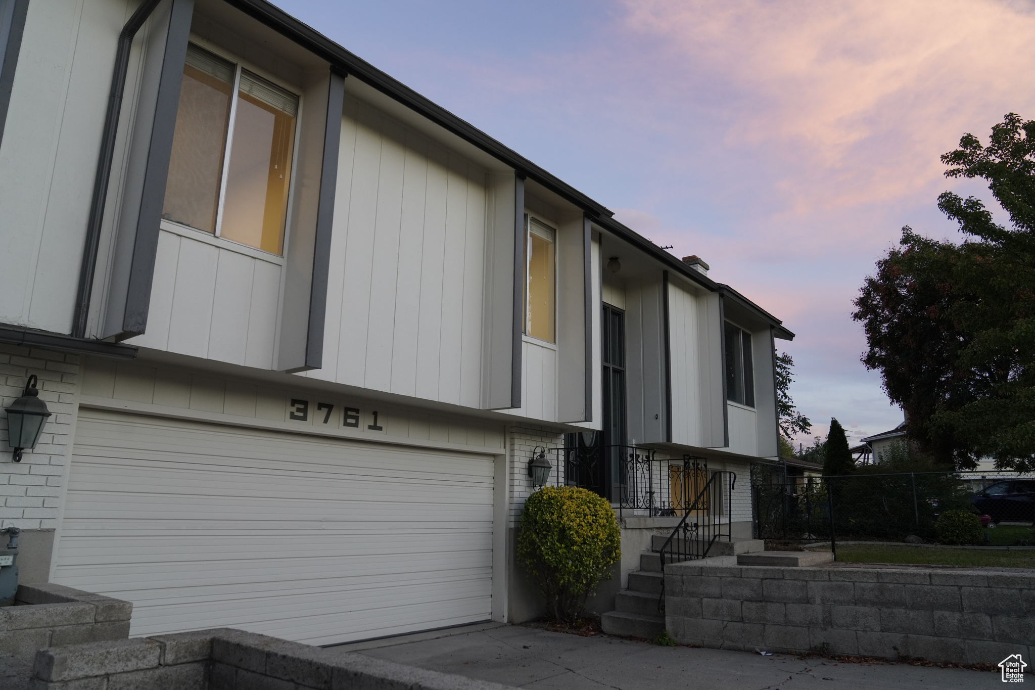 MEADOW WOOD ESTATES - Residential