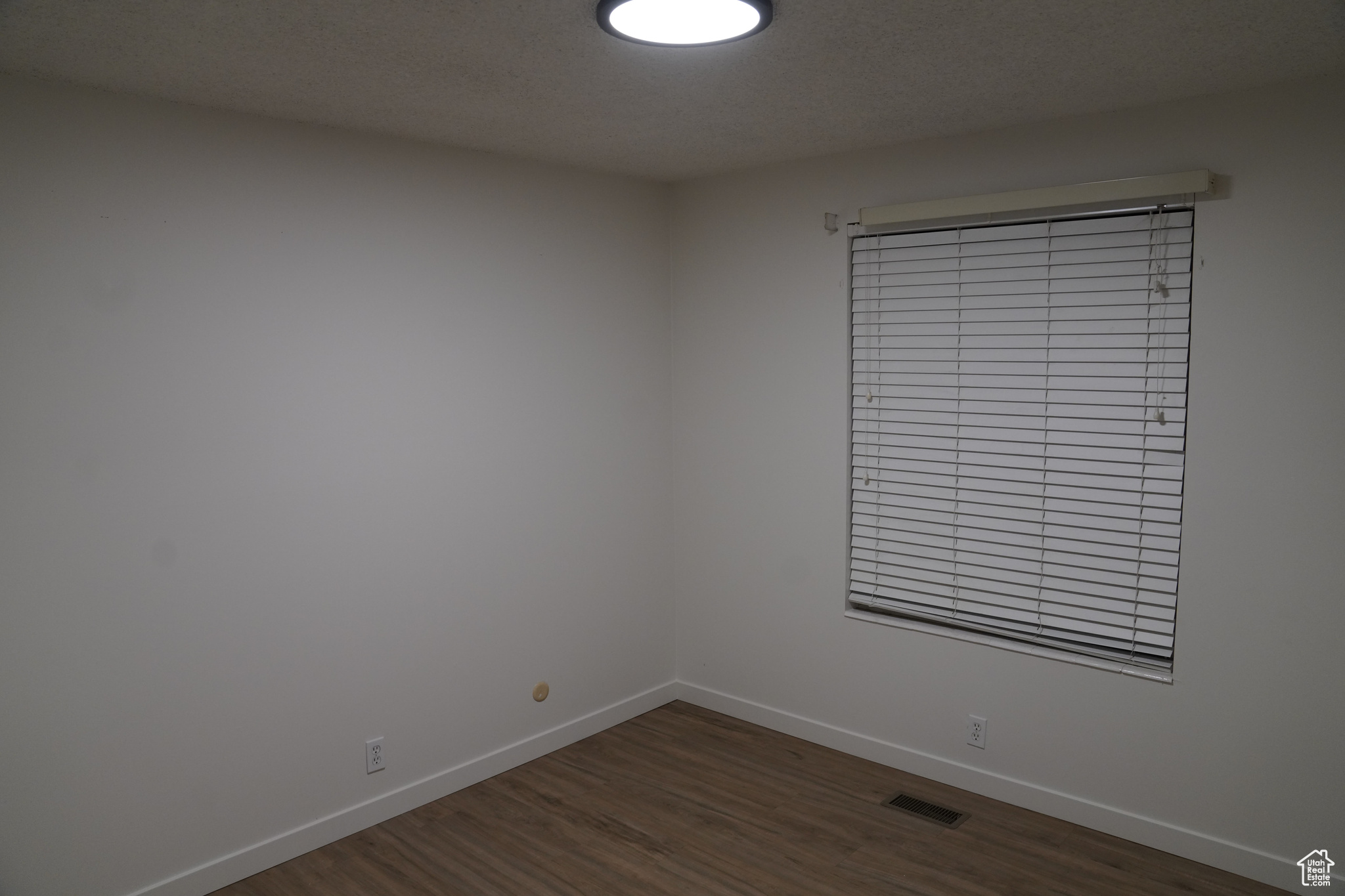 MEADOW WOOD ESTATES - Residential