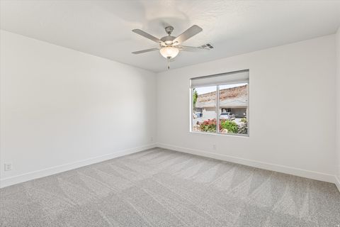 Tiny photo for 597 S BALANCING ROCK DR, Washington, UT 84780 (MLS # 2154577)