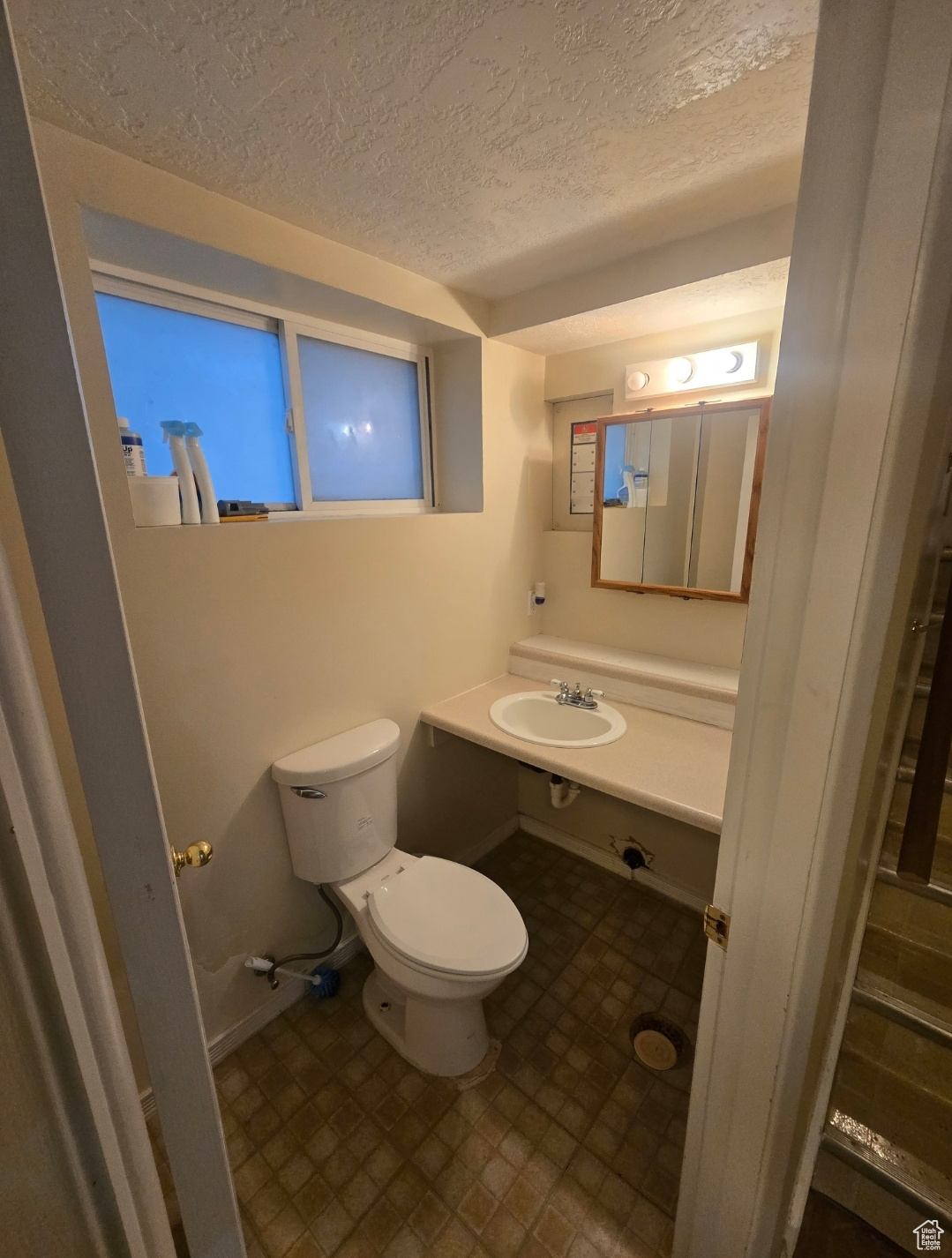 777 Simoron Dr, Ogden, Utah image 12
