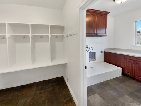 Tiny photo for 969 S VIEW CREST LN, Kaysville, UT 84037 (MLS # 2126555)