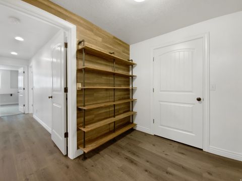 Tiny photo for 969 S VIEW CREST LN, Kaysville, UT 84037 (MLS # 2126555)