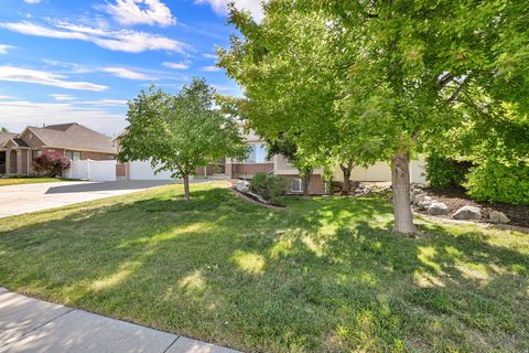 Tiny photo for 1111 S 2200 W, Syracuse, UT 84075 (MLS # 2161263)
