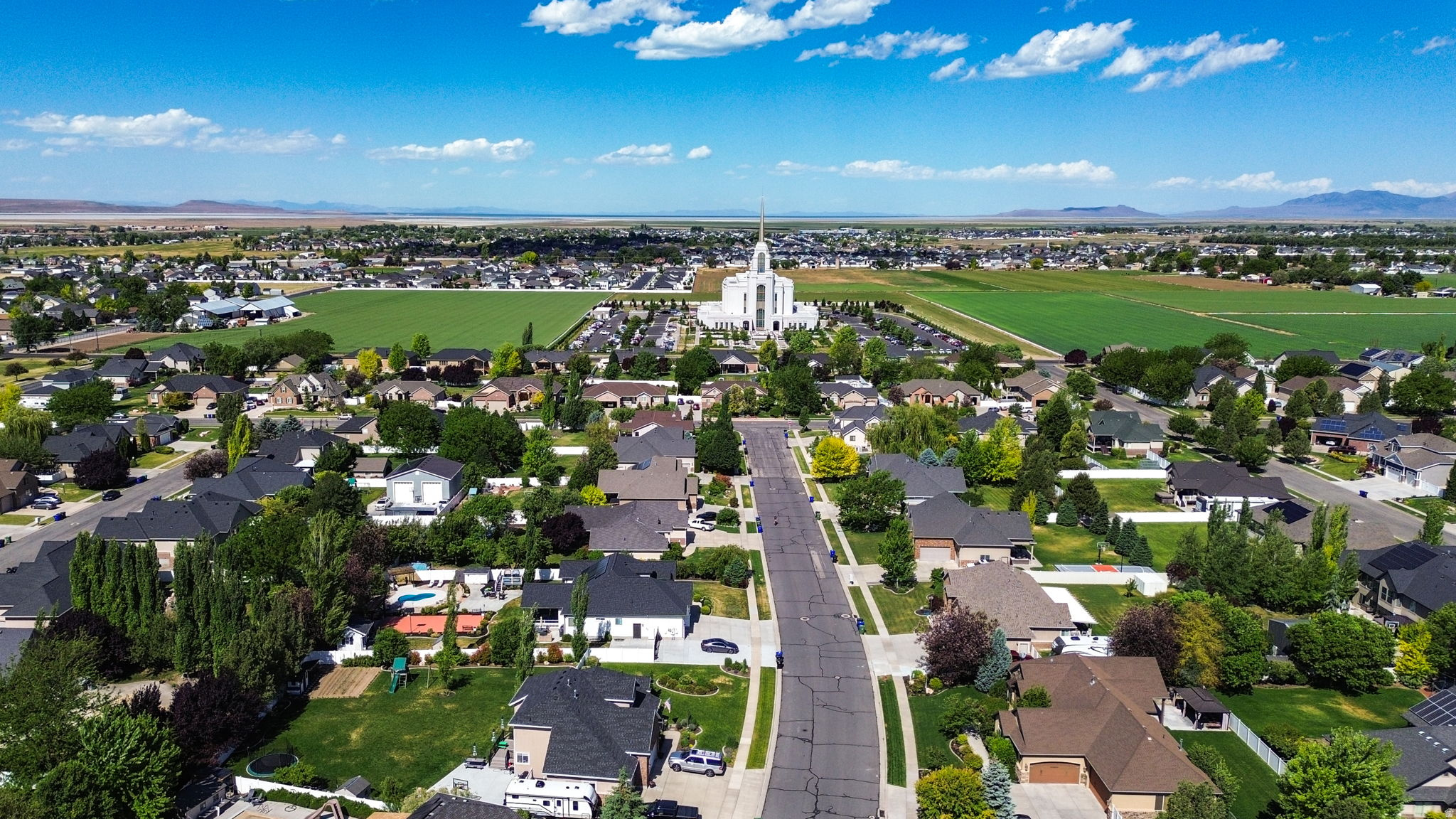 CANTERBURY CORNERS - Residential