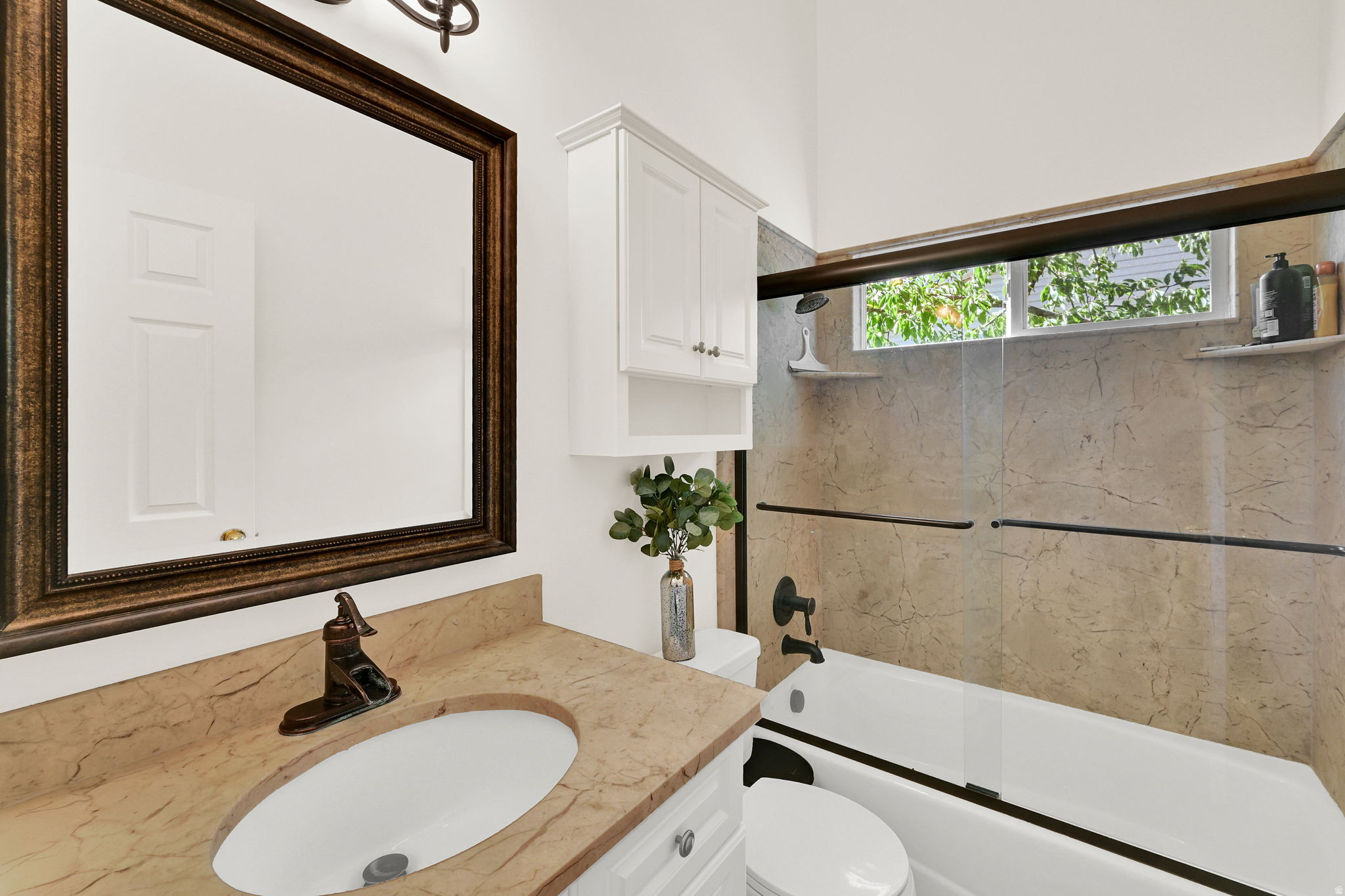 CANTERBURY CORNERS - Residential