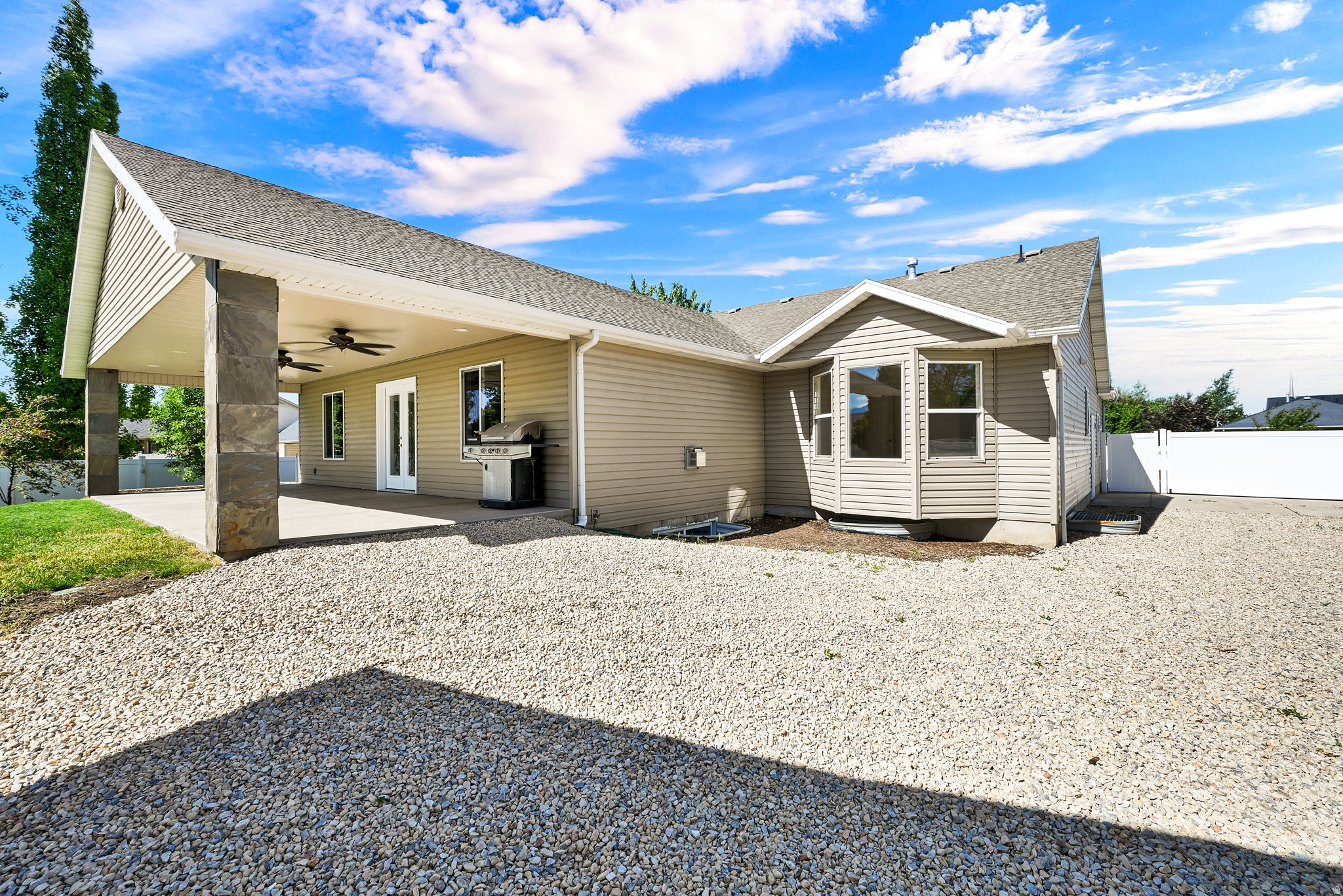 CANTERBURY CORNERS - Residential