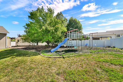 Tiny photo for 1111 S 2200 W, Syracuse, UT 84075 (MLS # 2161263)