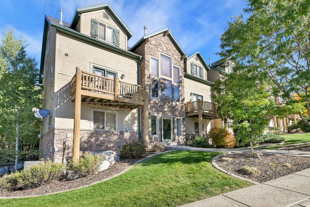 Photo of 3521 N FOX RUN DR E #803, Eden, UT 84310 (MLS # 2148509)