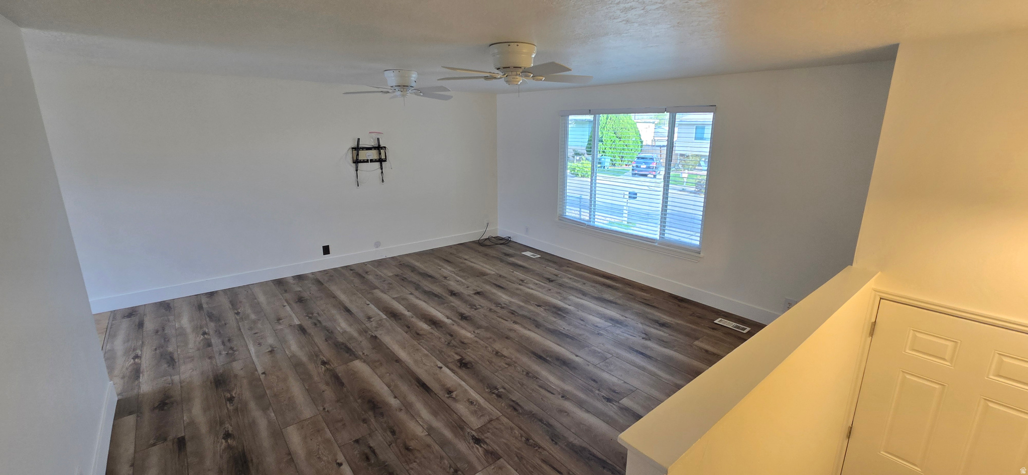 SUNDOWN - Residential