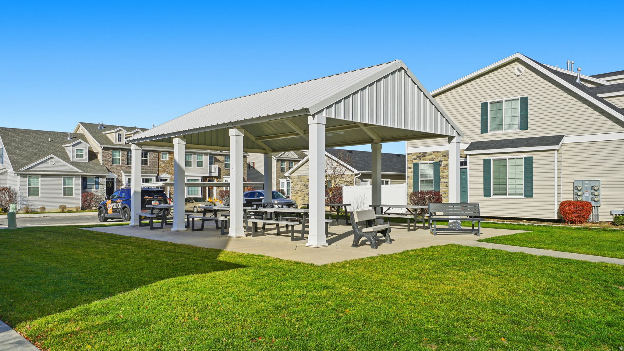 CENTRAL PARK - Residential