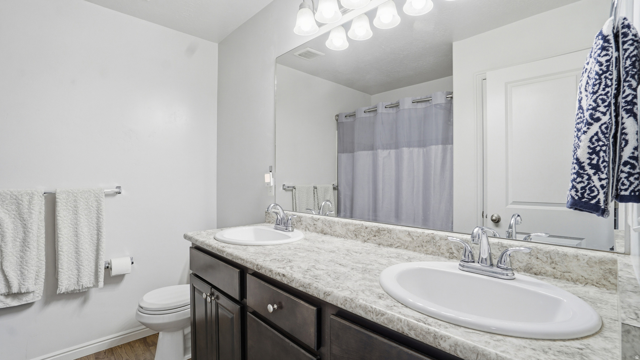 CENTRAL PARK - Residential