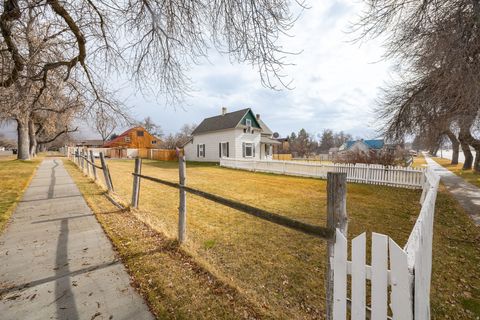Tiny photo for 280 N MAIN ST, Smithfield, UT 84335 (MLS # 2133901)