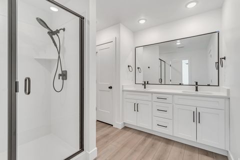 Tiny photo for 663 E RYEGRASS DR #303, Eagle Mountain, UT 84005 (MLS # 2154157)