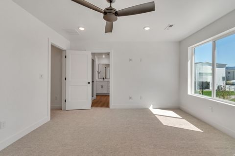 Tiny photo for 663 E RYEGRASS DR #303, Eagle Mountain, UT 84005 (MLS # 2154157)