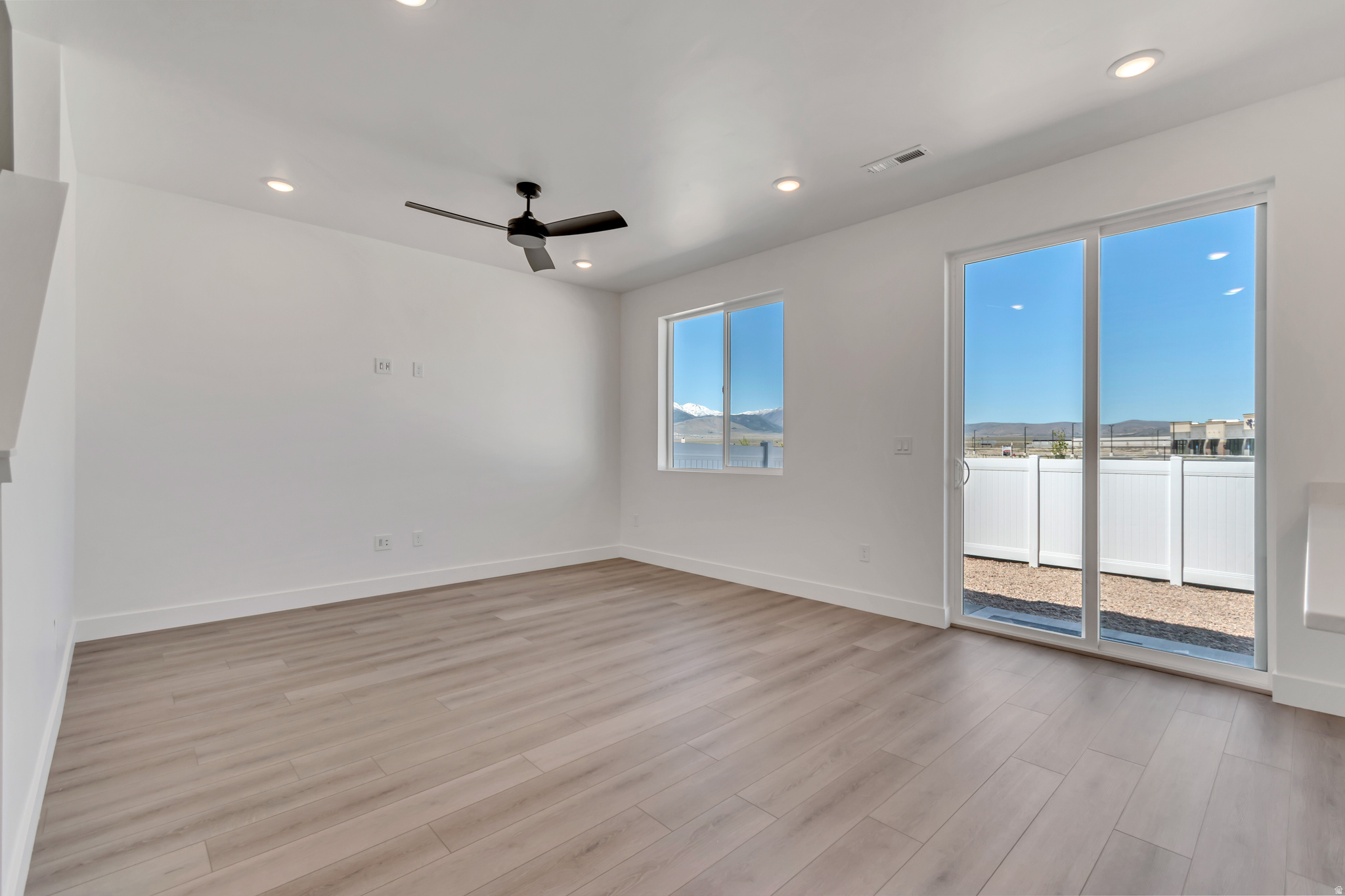 TOWNS AT BRYLEE FARMS - Residential