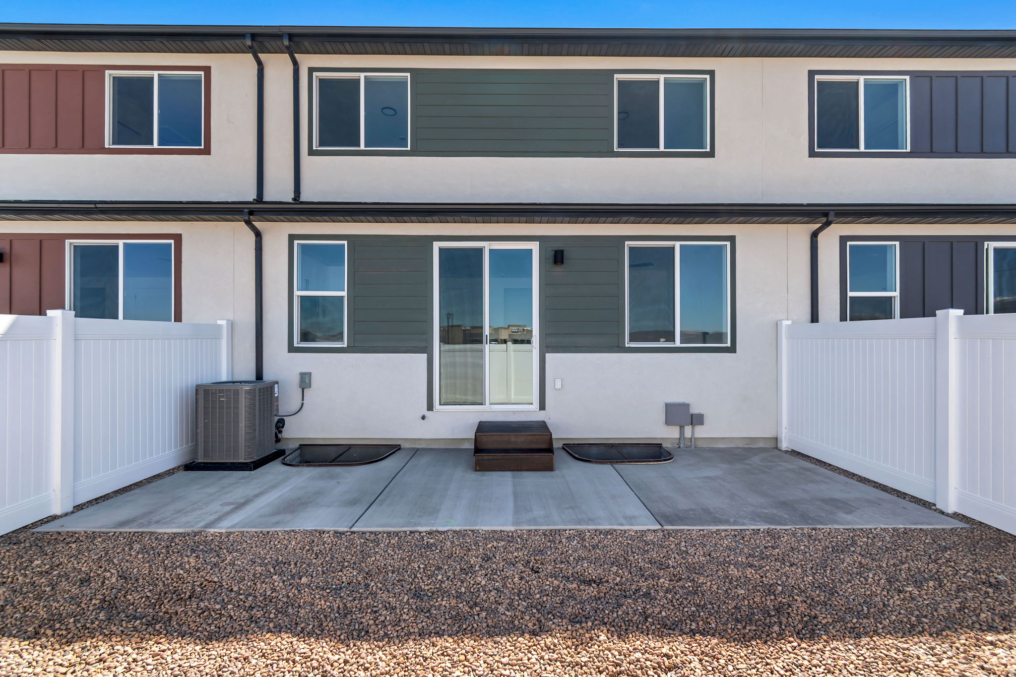 TOWNS AT BRYLEE FARMS - Residential