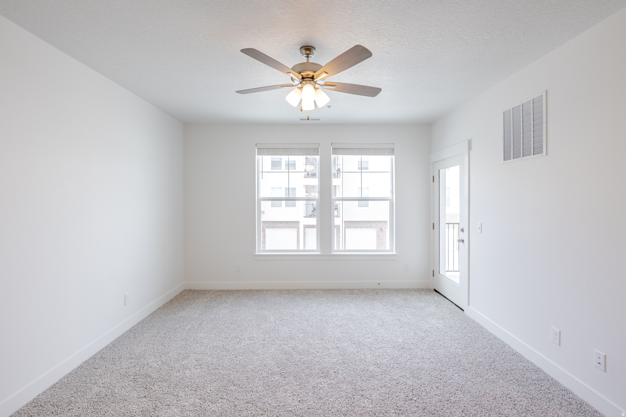 HIGHRIDGE - Residential