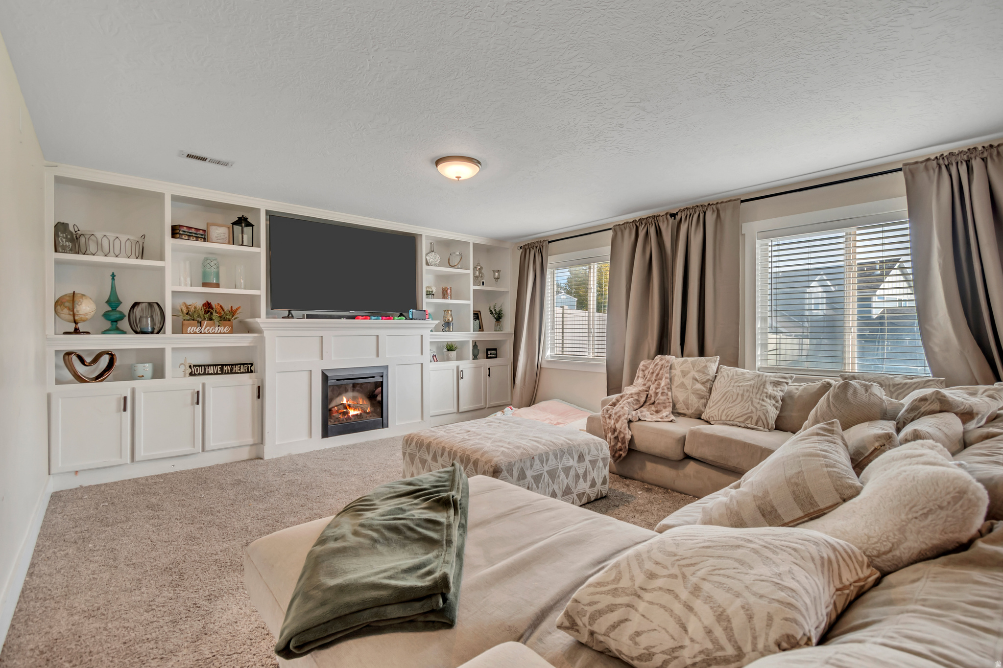 HARVEST HILLS HOA - Residential