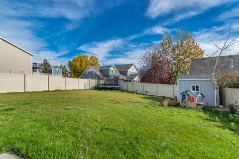 Tiny photo for 2494 APRICOT PL, Saratoga Springs, UT 84045 (MLS # 2119909)