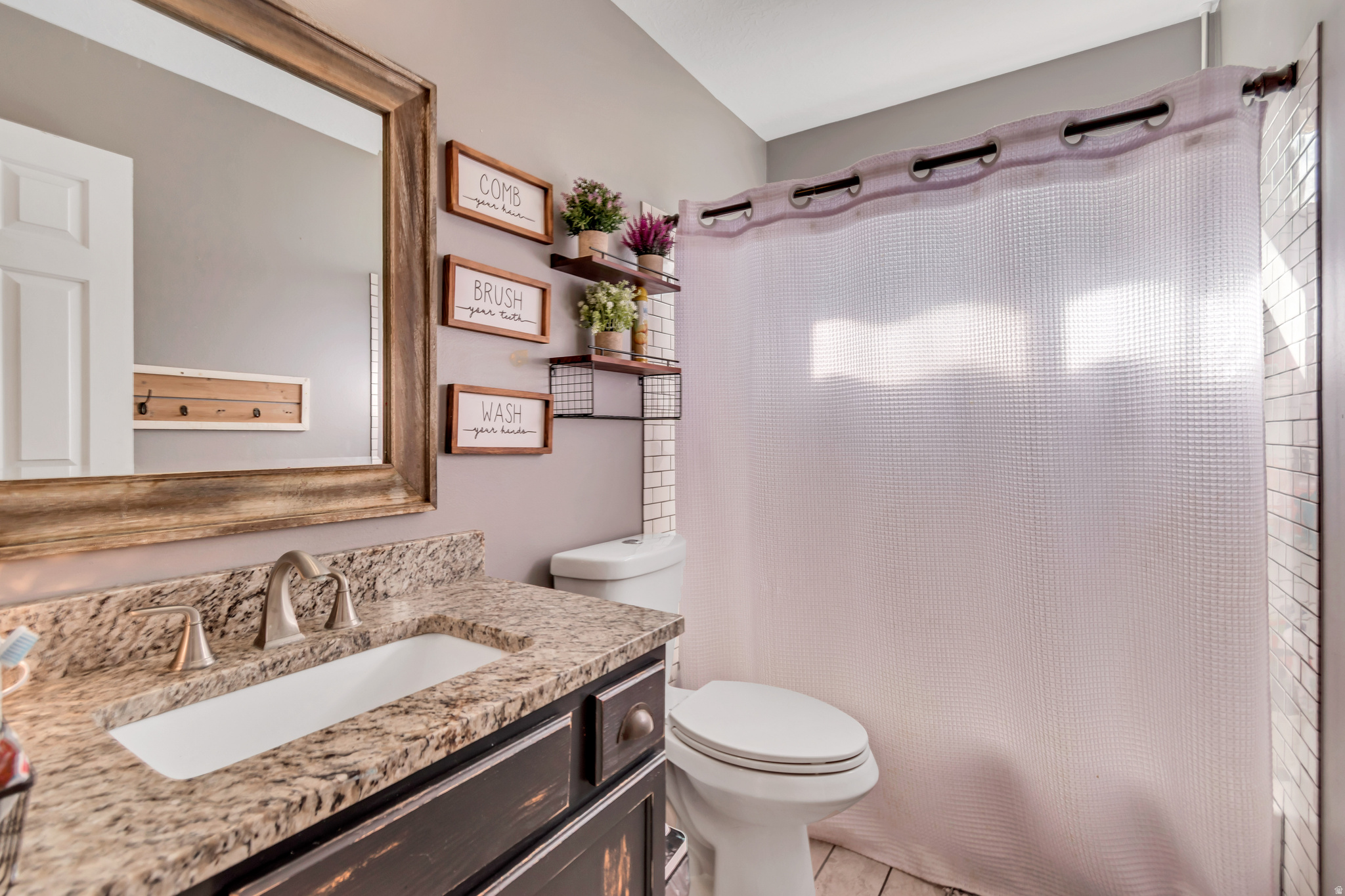 HARVEST HILLS HOA - Residential