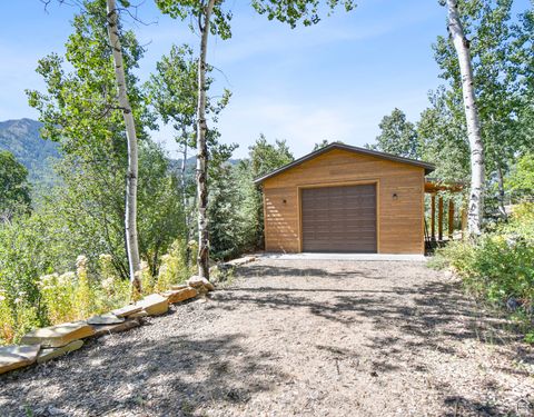 Tiny photo for 64 NAVAJO WAY, Oakley, UT 84055 (MLS # 2103635)