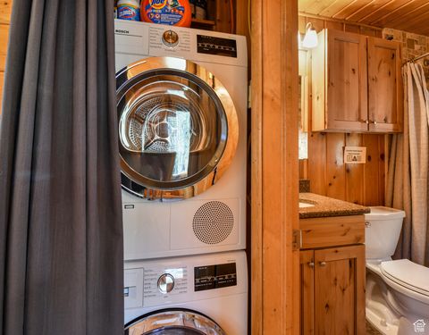 Tiny photo for 64 NAVAJO WAY, Oakley, UT 84055 (MLS # 2103635)