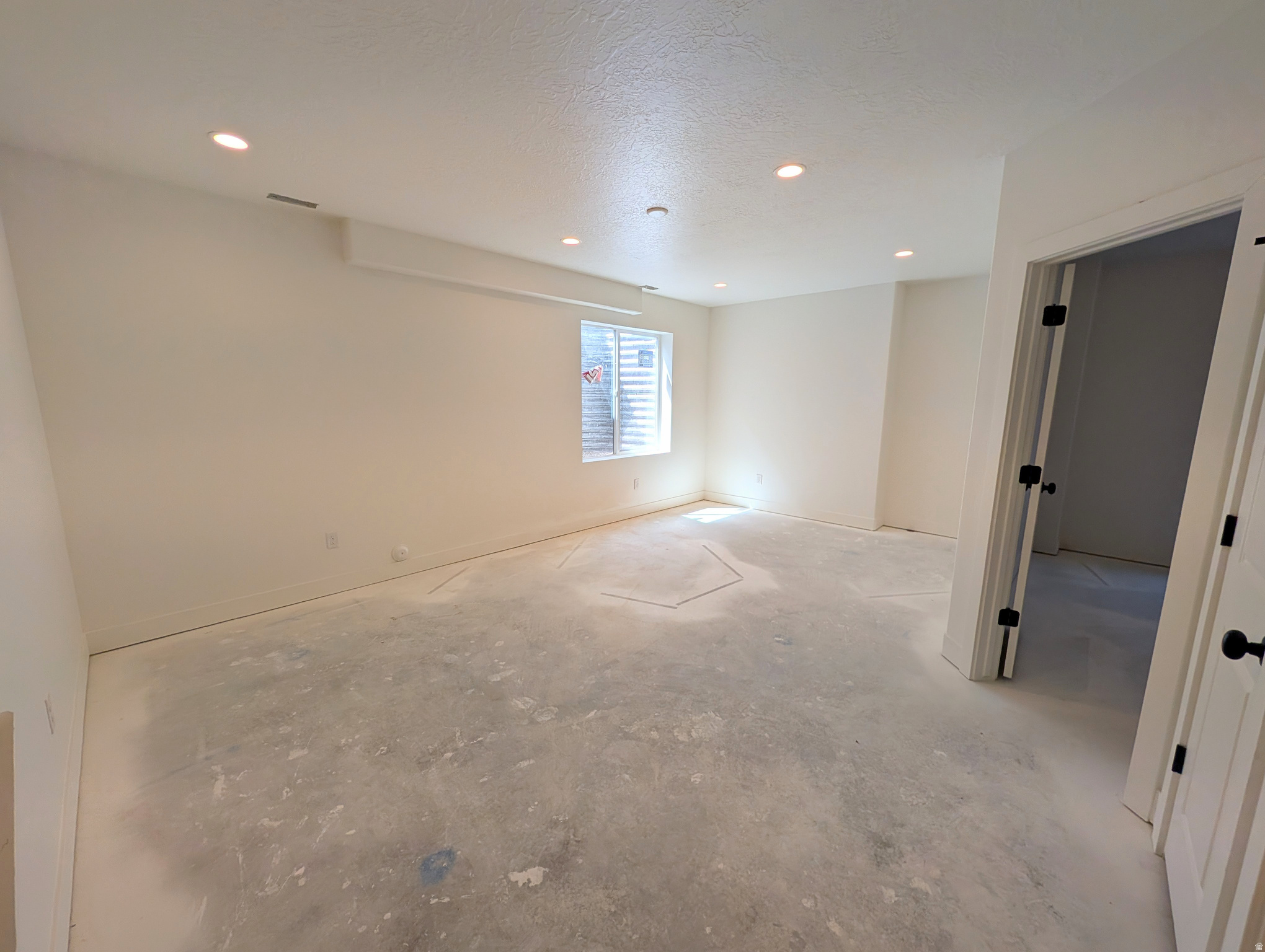 DAYBREAK - Residential