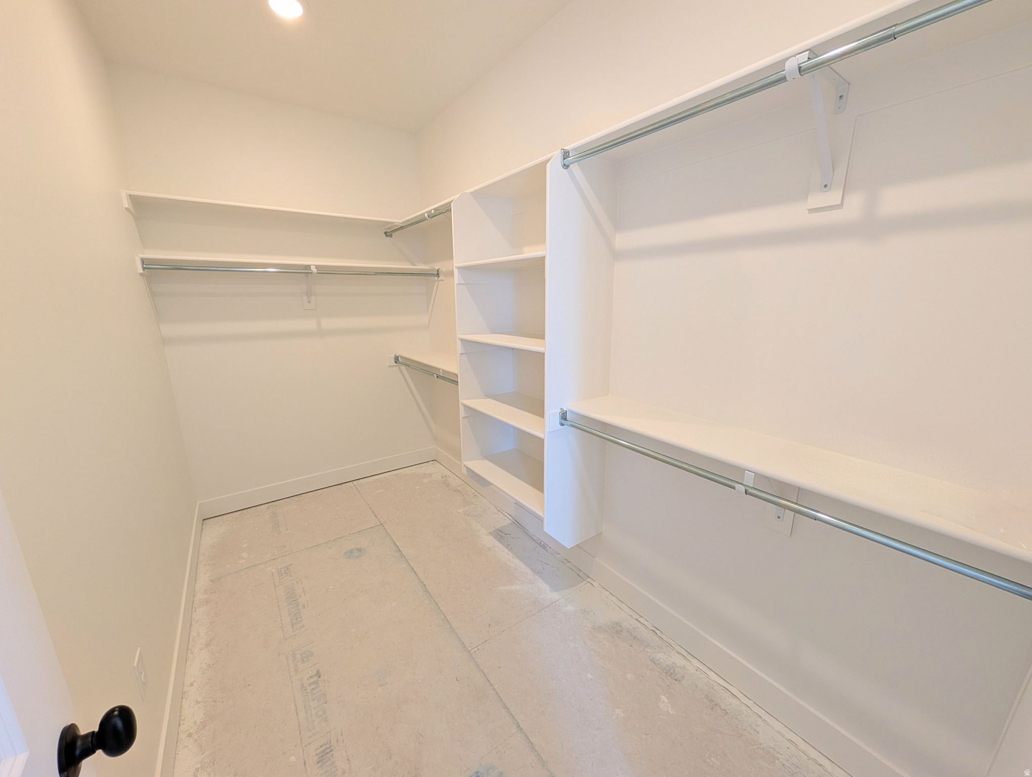 DAYBREAK - Residential