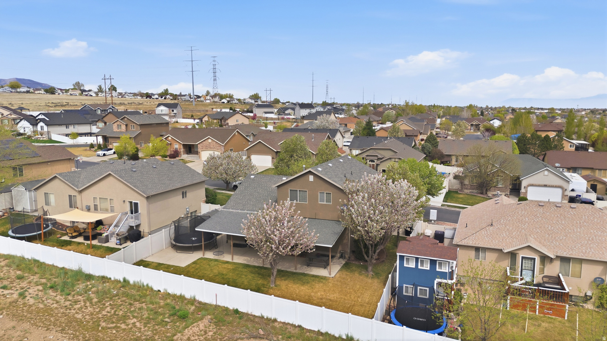 SIENA VISTA - Residential