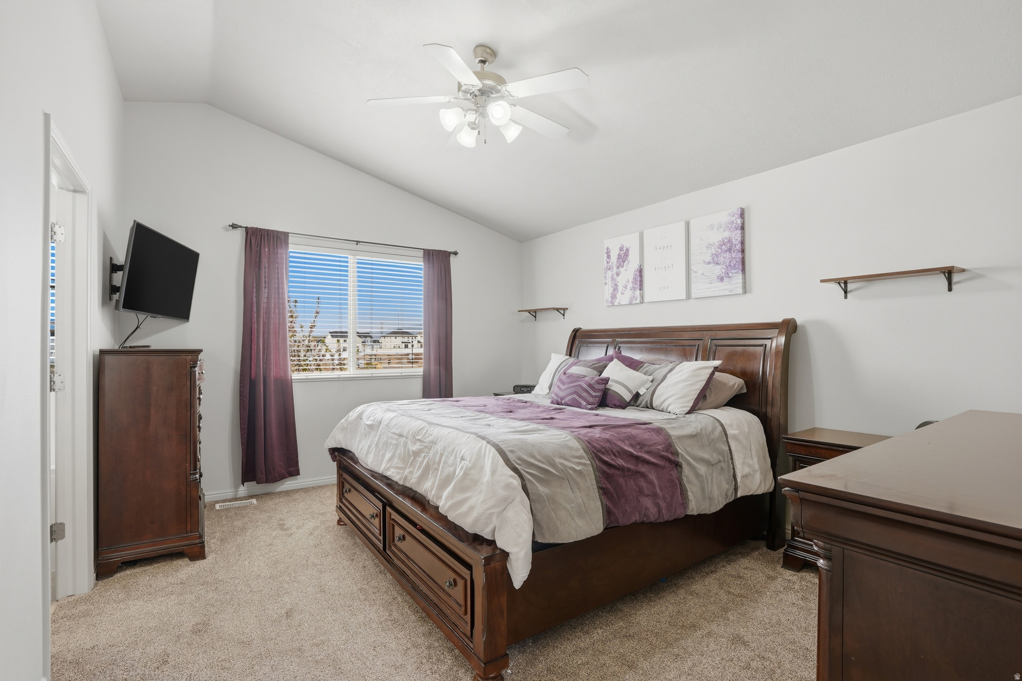 SIENA VISTA - Residential