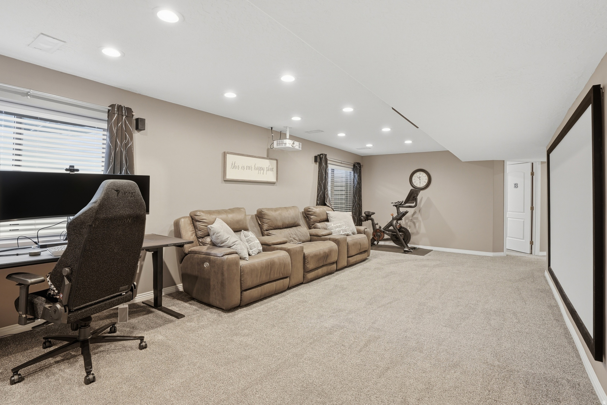 SIENA VISTA - Residential