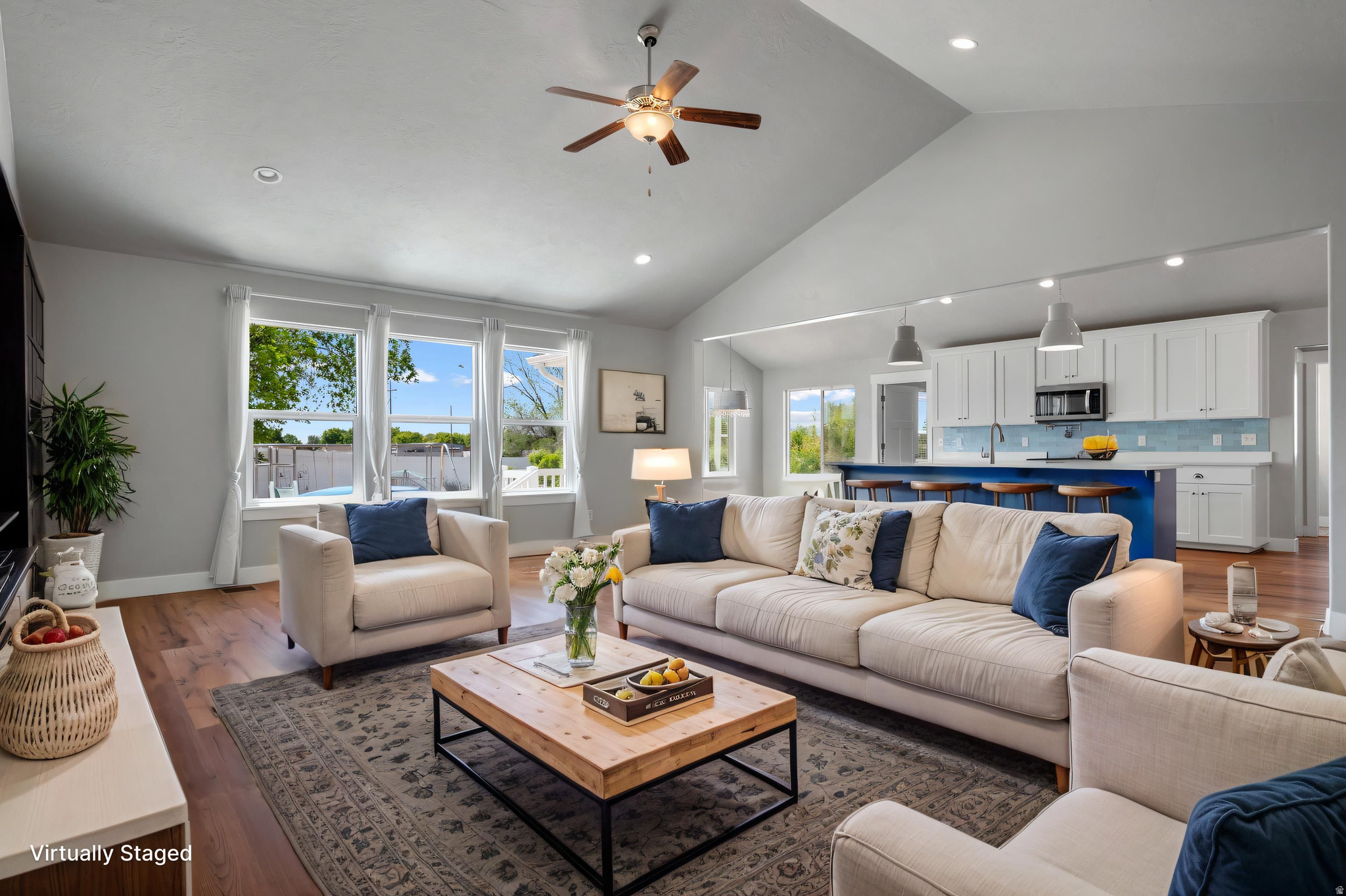 STONEBRIDGE - Residential