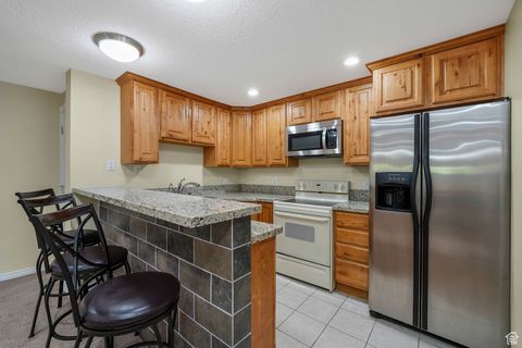 Tiny photo for 8504 S KINGS HILL DR, Cottonwood Heights, UT 84121 (MLS # 2118070)
