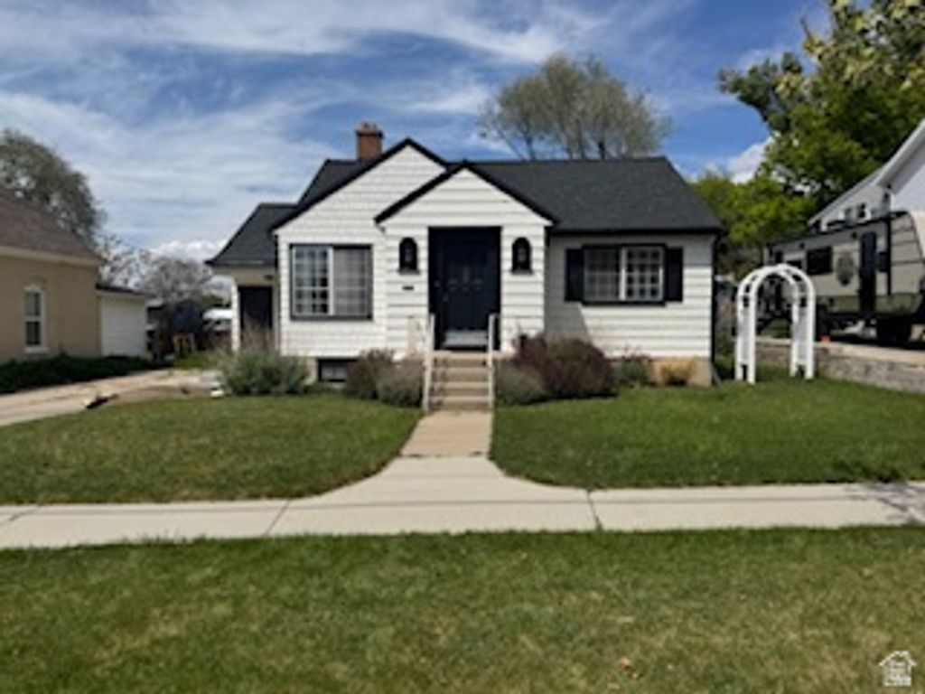 Photo of 263 E CENTER ST, Spanish Fork, UT 84660 (MLS # 2154250)